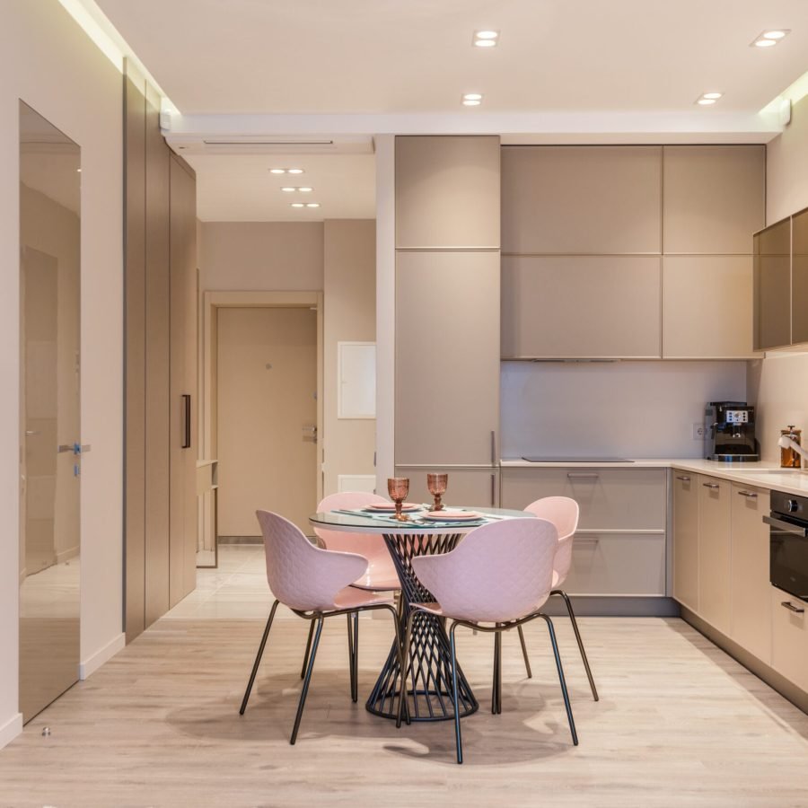 Corporate accommodation London: kitchen diner